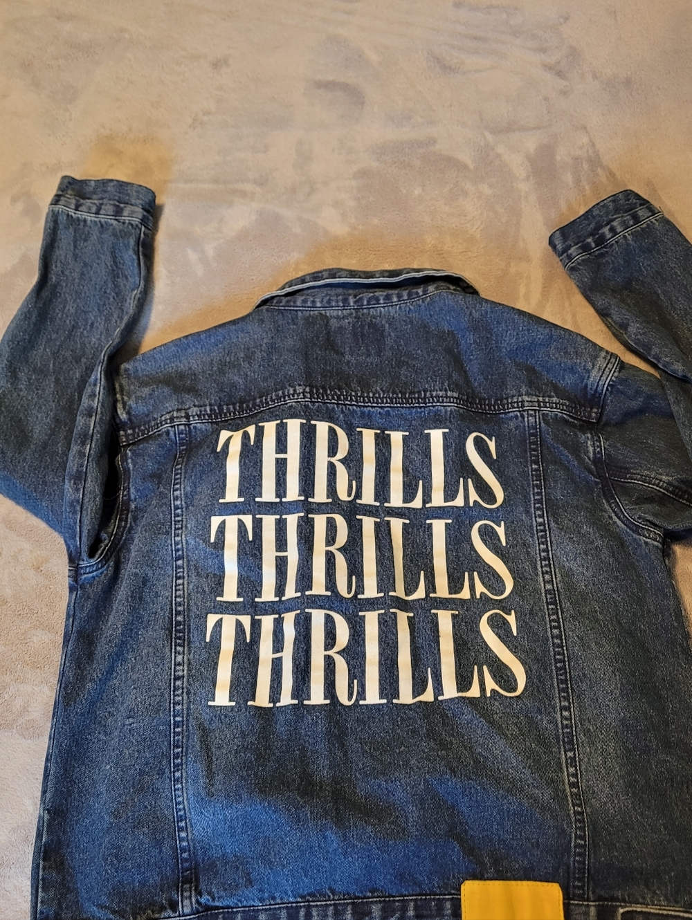Wesc Adult Unisex Blue Jean Trucker Jacket Mens M Women's L Thrills EUC Cotton